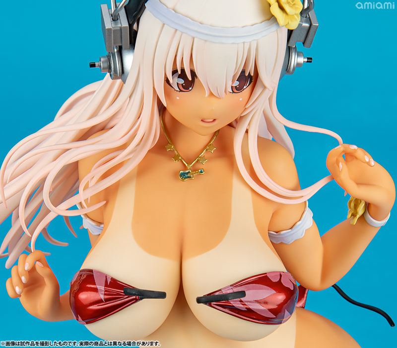 Super Sonico Summer Vacation ver. -Sun kissed-