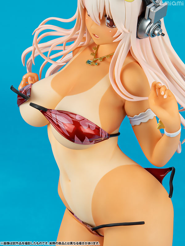 Super Sonico Summer Vacation ver. -Sun kissed-