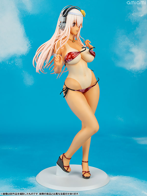 Super Sonico Summer Vacation ver. -Sun kissed-