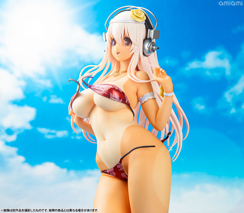 Super Sonico Summer Vacation ver. -Sun kissed-