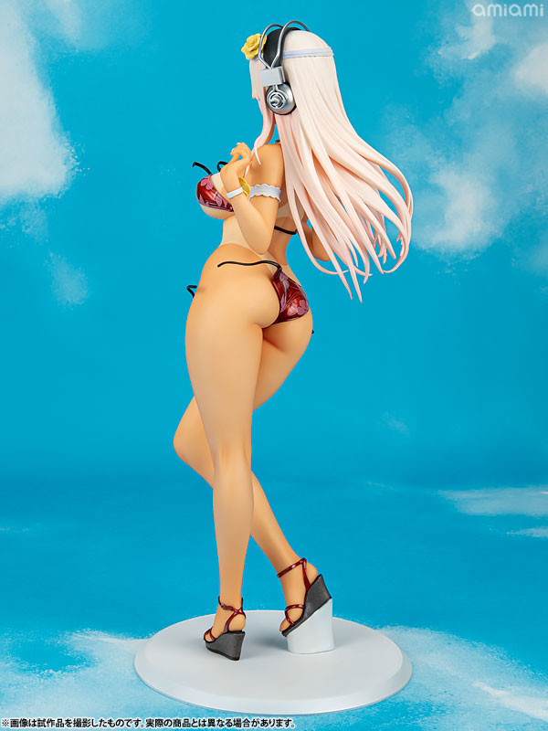 Super Sonico Summer Vacation ver. -Sun kissed-