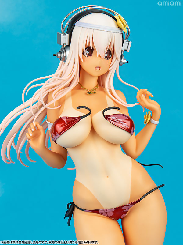 Super Sonico Summer Vacation ver. -Sun kissed-
