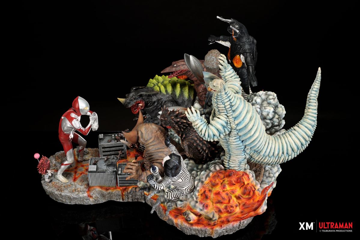 Ultraman VS Kaiju 30cm