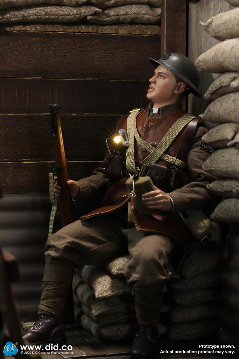 World War I British Infantry Tom & Trench Scene Set