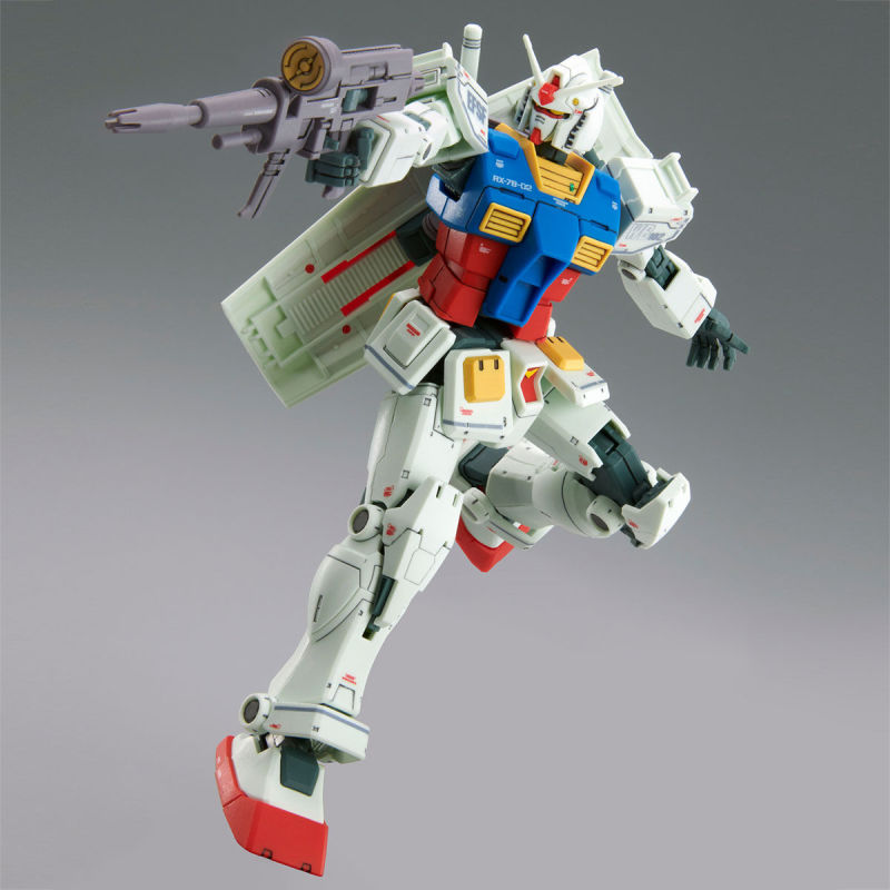 HG 1/144 RX-78-02 Gundam (Dean Island Edition)