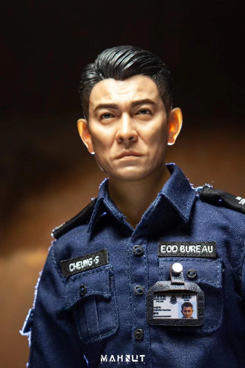 EOD Bomb Disposal Specialist 1/6