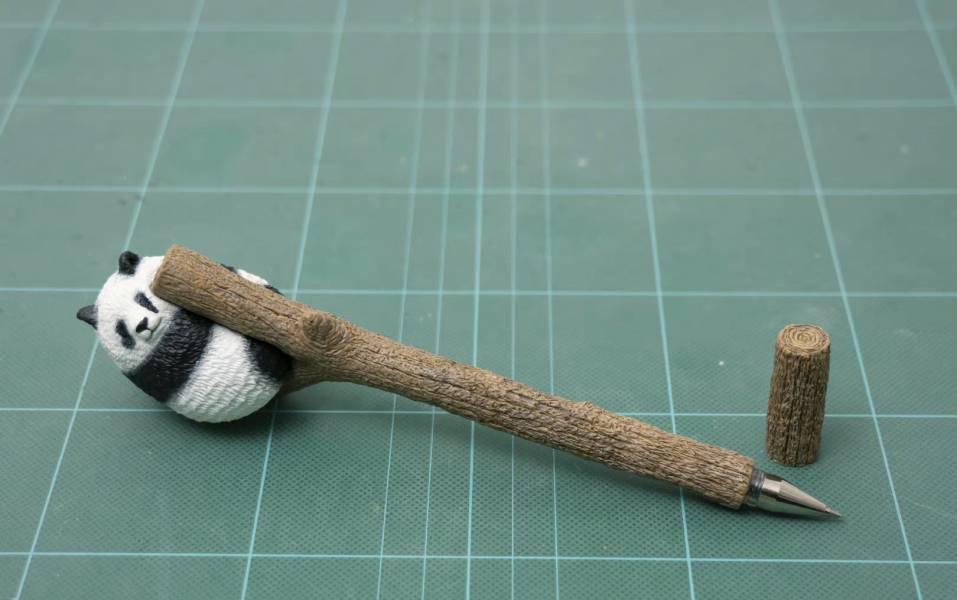 Panda Pen