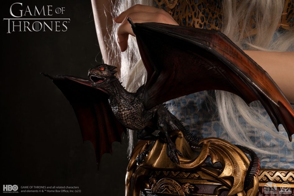 Game of Thrones: Daenerys Targaryen life-size bust