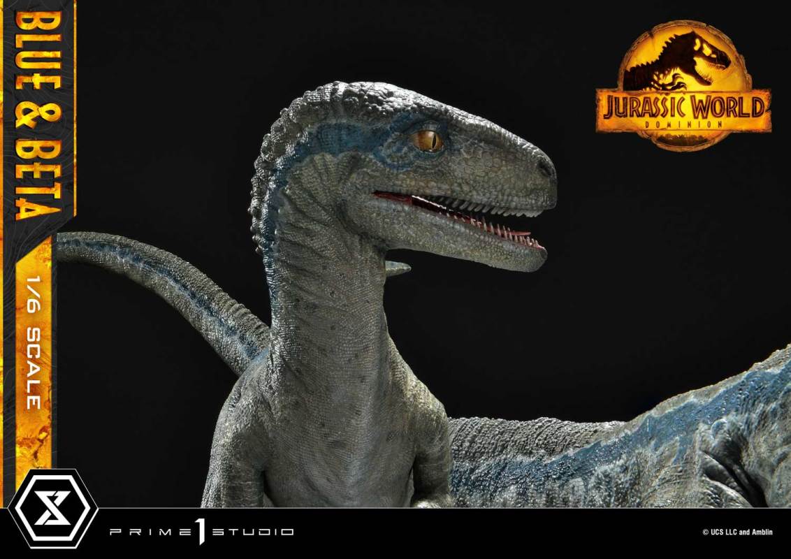 BLUE & BETA BONUS VERSION (JURASSIC WORLD: DOMINION) LMCJW3-01S