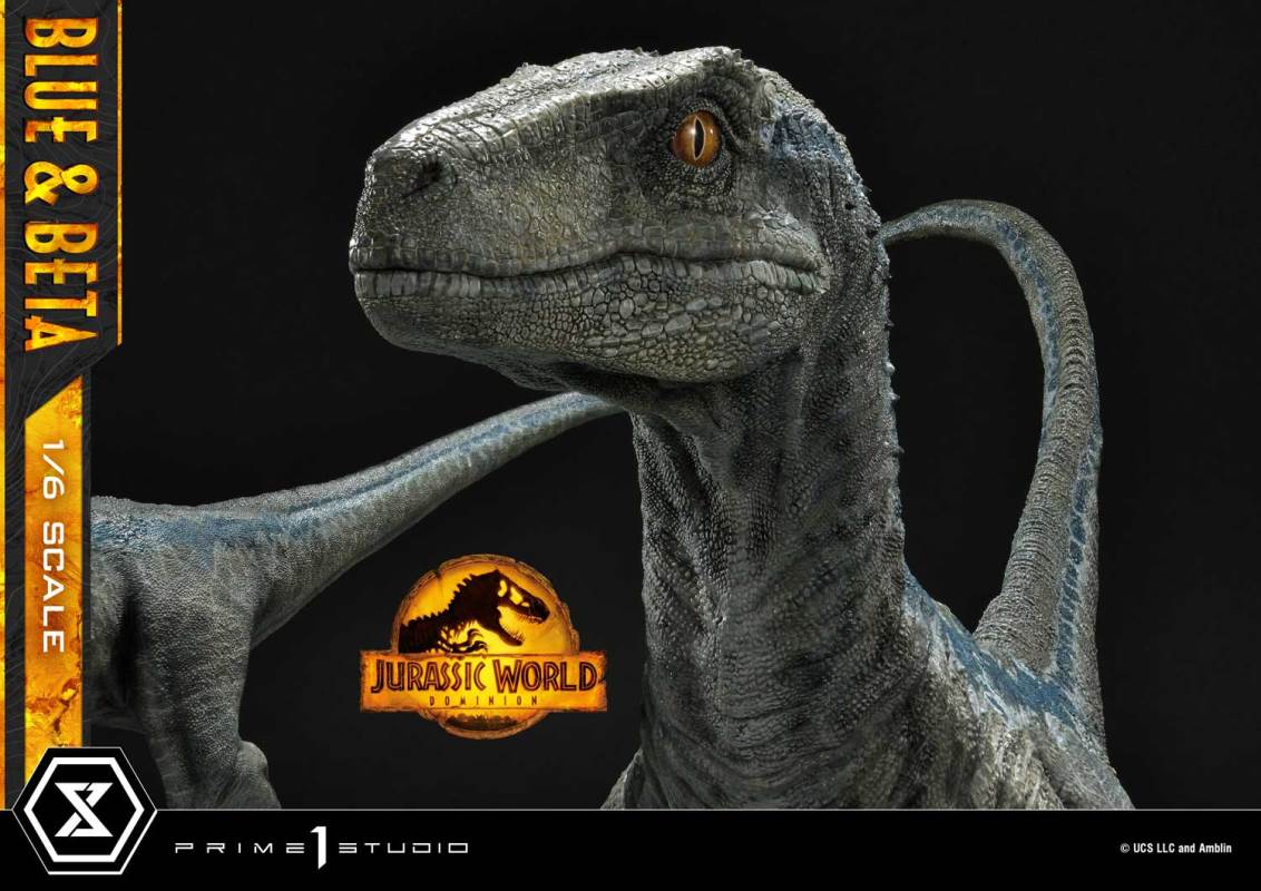 BLUE & BETA BONUS VERSION (JURASSIC WORLD: DOMINION) LMCJW3-01S