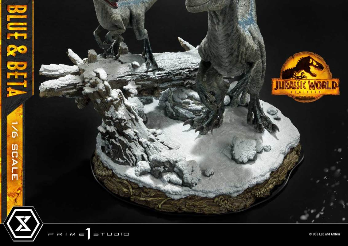BLUE & BETA BONUS VERSION (JURASSIC WORLD: DOMINION) LMCJW3-01S