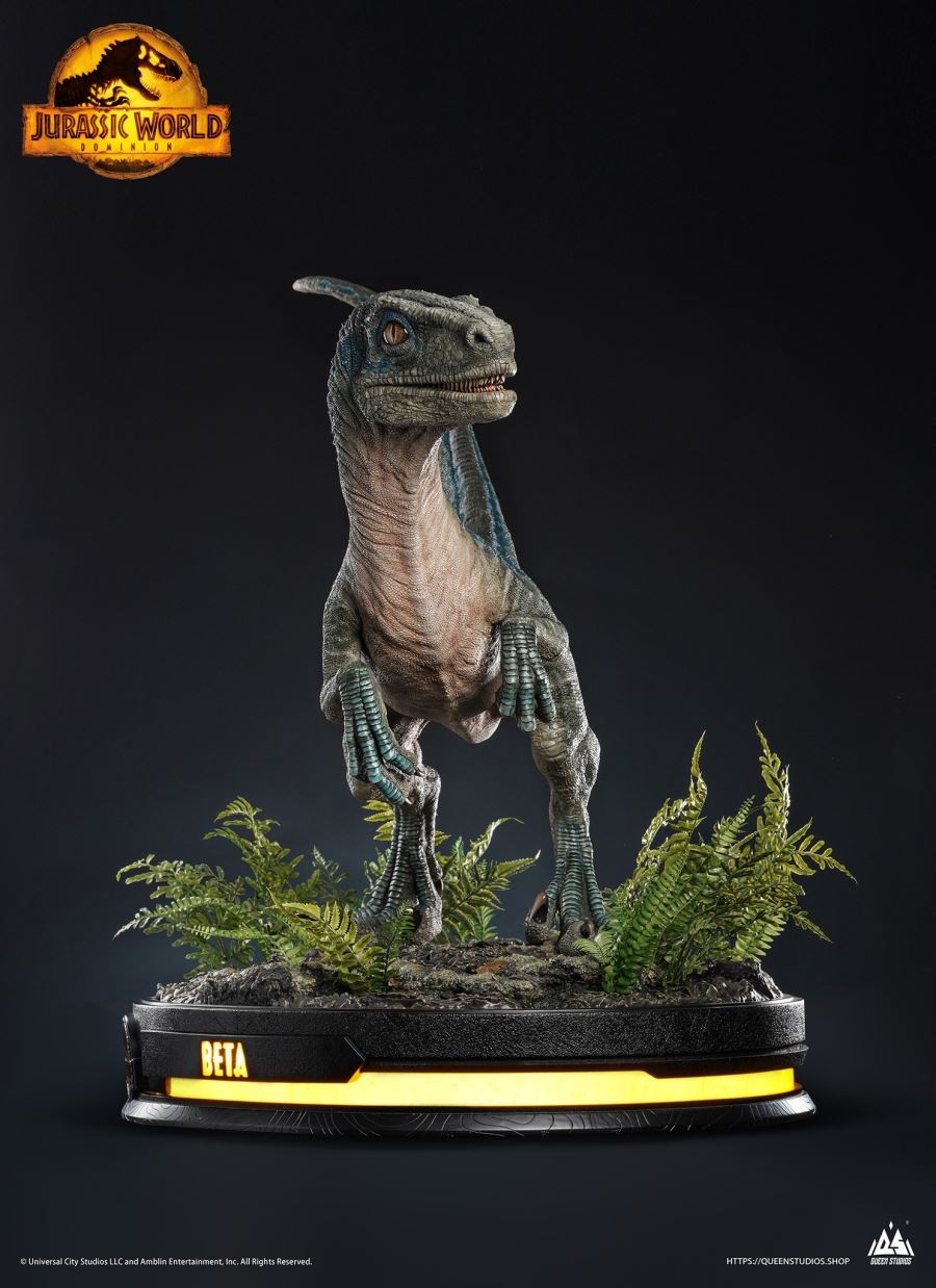 Jurassic World Dominion: Beta Life-Size Statue
