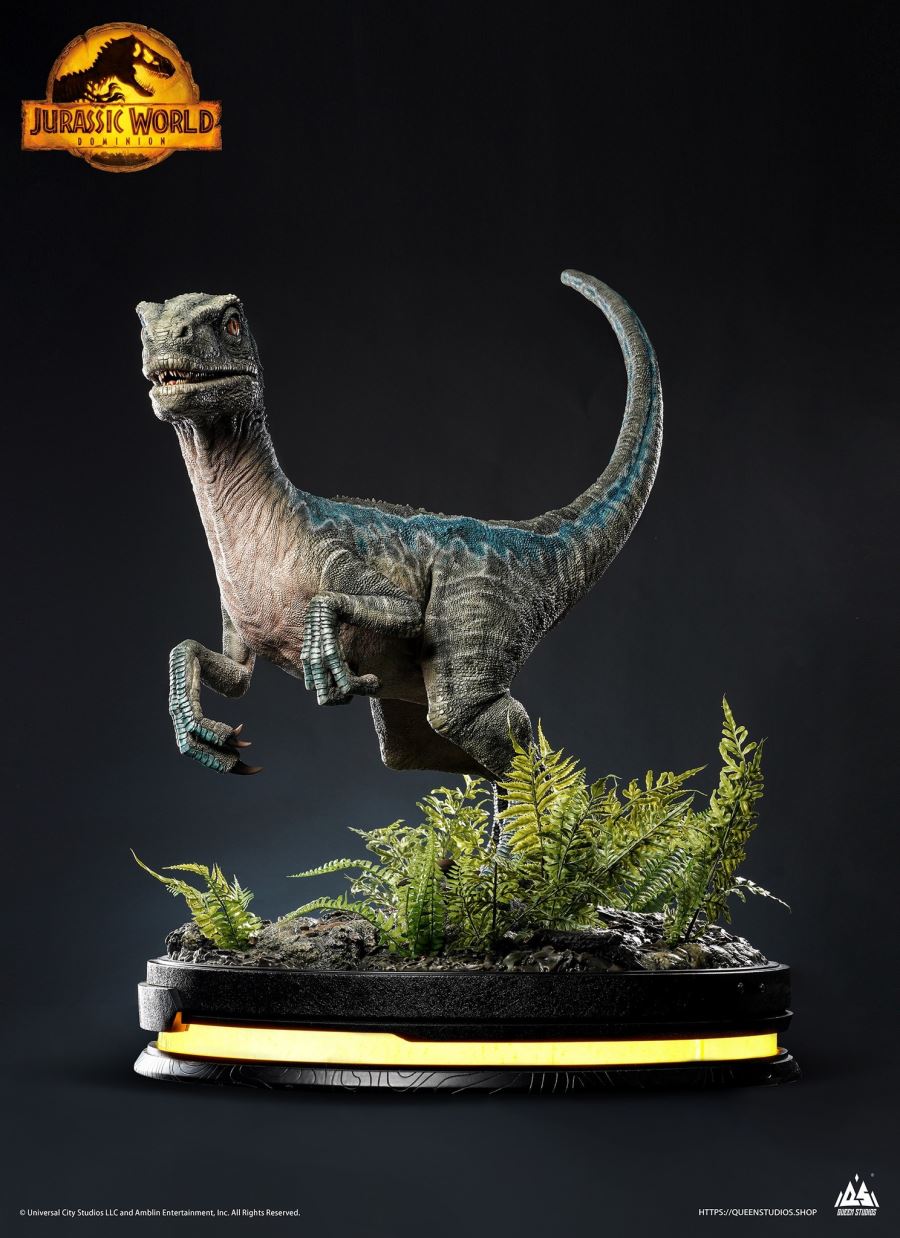 Jurassic World Dominion: Beta Life-Size Statue