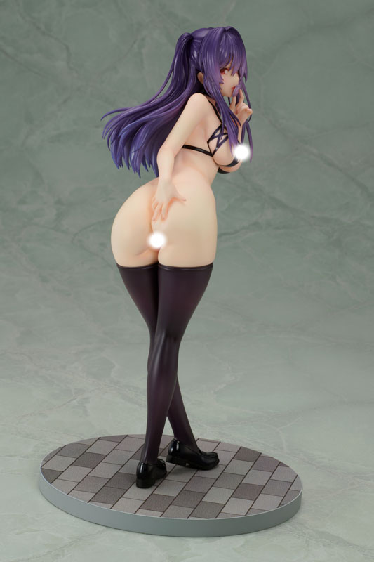 Kyou wa Docchi de Shitai? Yuri Kamijo 1/6