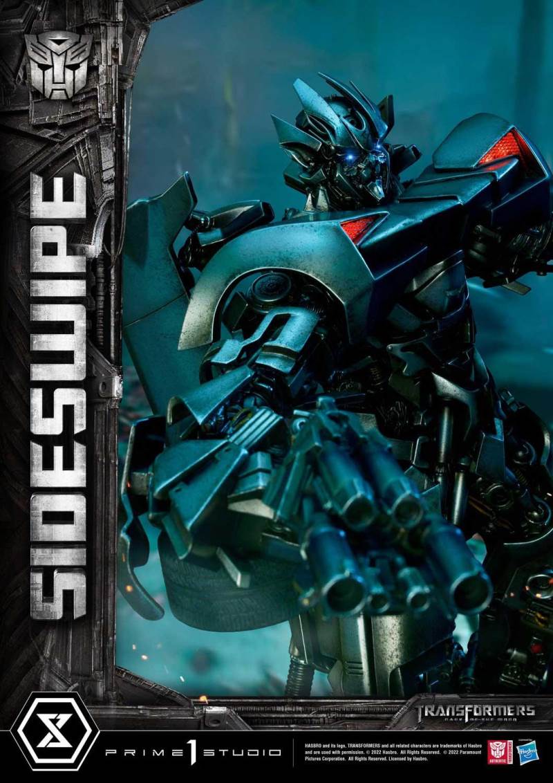 Transformers: Dark of the Moon (Film) Sideswipe DX