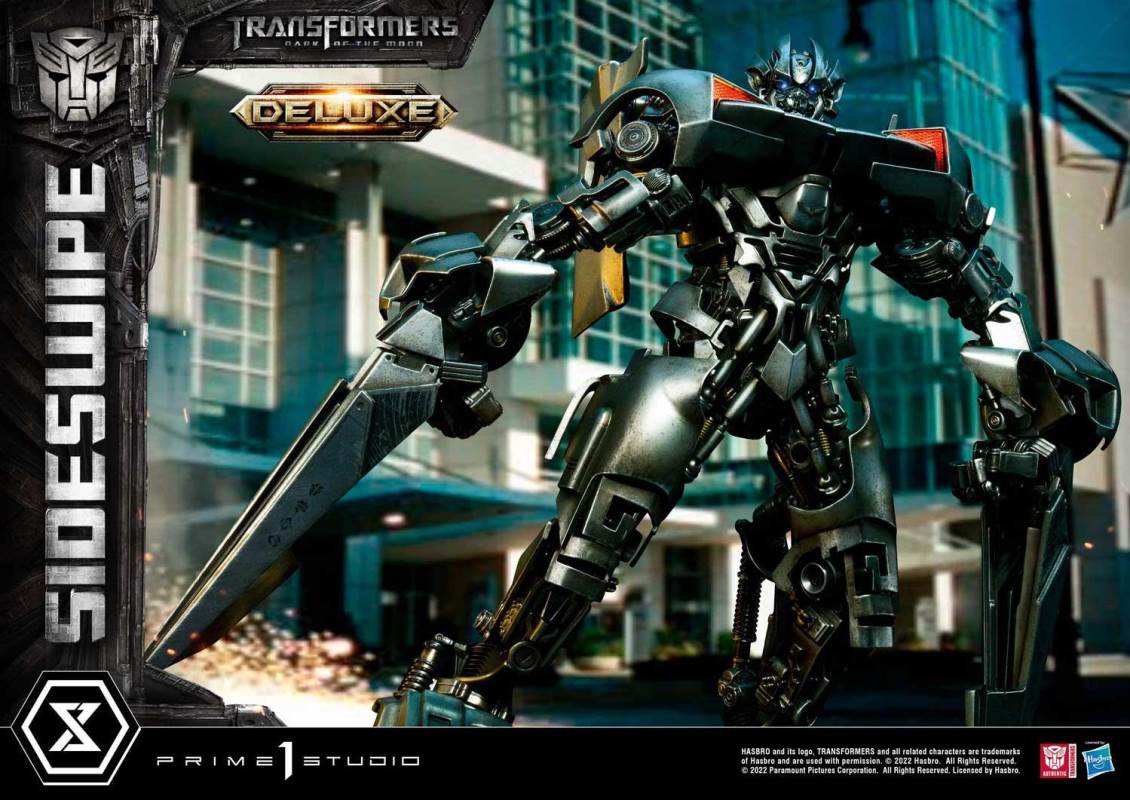 Transformers: Dark of the Moon (Film) Sideswipe DX