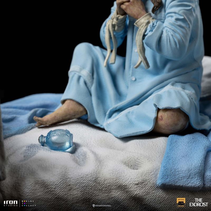 Possessed Regan McNeil Deluxe - The Exorcist - Art Scale 1/10