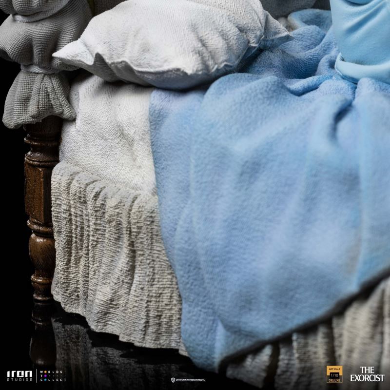 Possessed Regan McNeil Deluxe - The Exorcist - Art Scale 1/10