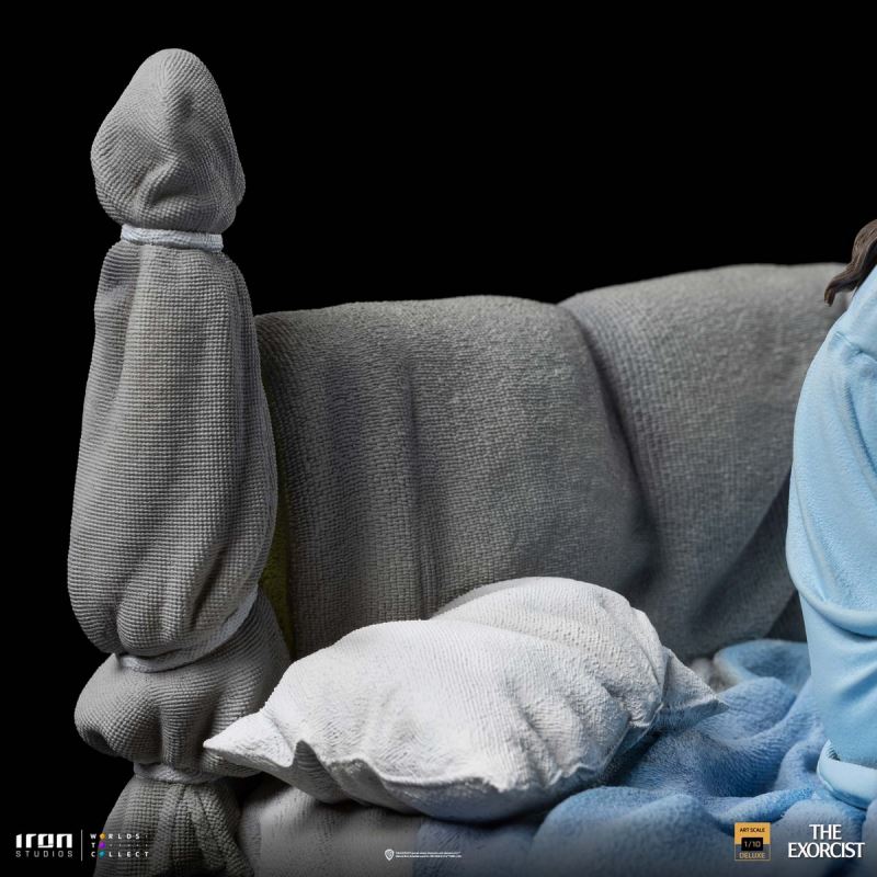 Possessed Regan McNeil Deluxe - The Exorcist - Art Scale 1/10