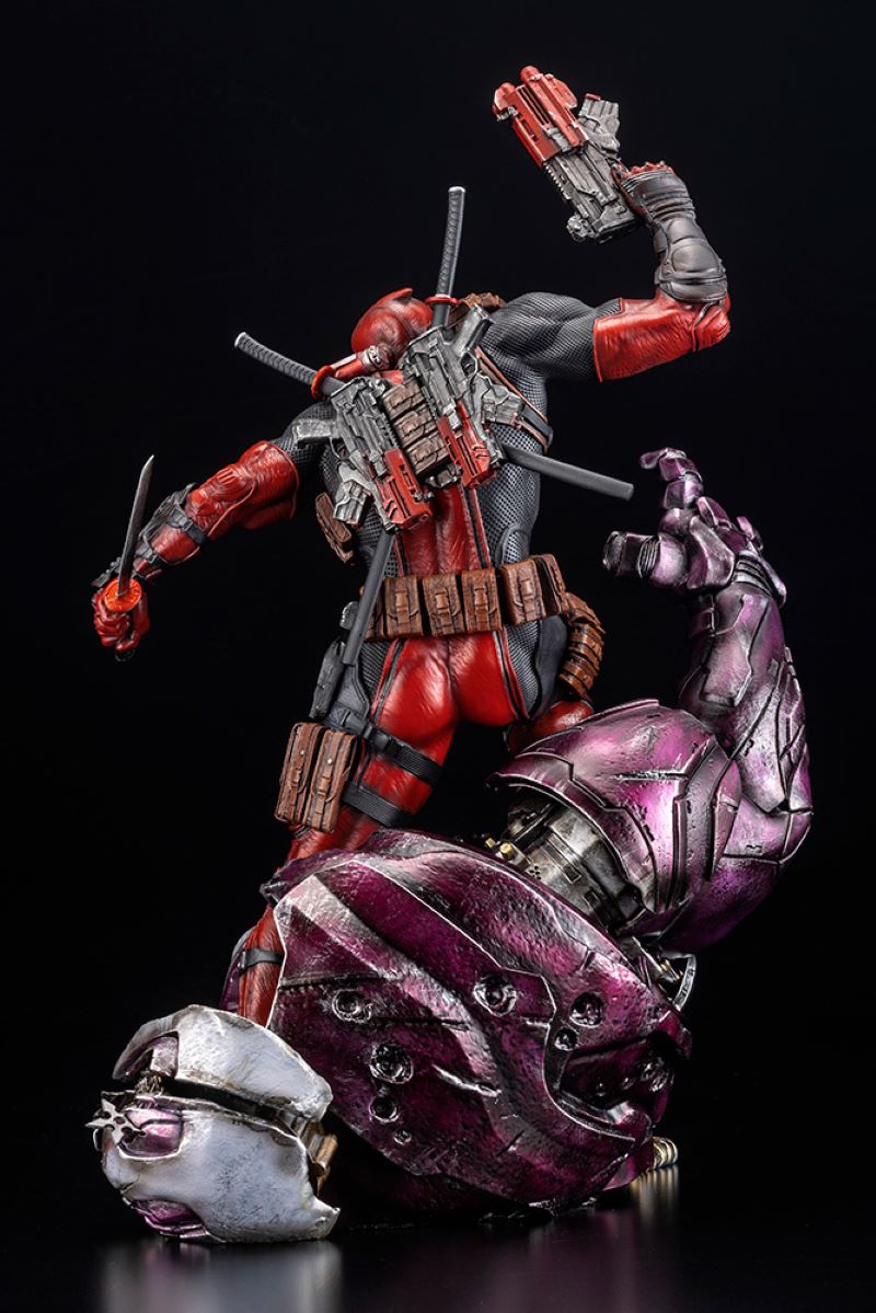 Deadpool FINE ART STATUE Signature Series Feat. Kucharek Brothers
