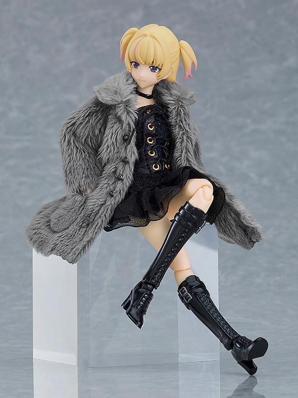 figma Female Body (Yuki) with Black Corset Dress + Fur Coat Outfit