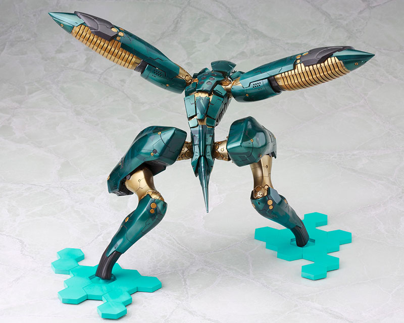 METAL GEAR SOLID 4 GUNS OF THE PATRIOTS Metal Gear Ray 1/100
