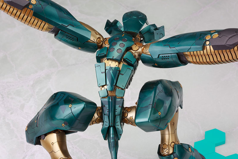 METAL GEAR SOLID 4 GUNS OF THE PATRIOTS Metal Gear Ray 1/100