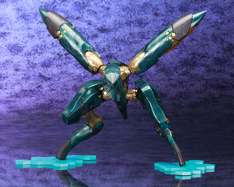 METAL GEAR SOLID 4 GUNS OF THE PATRIOTS Metal Gear Ray 1/100