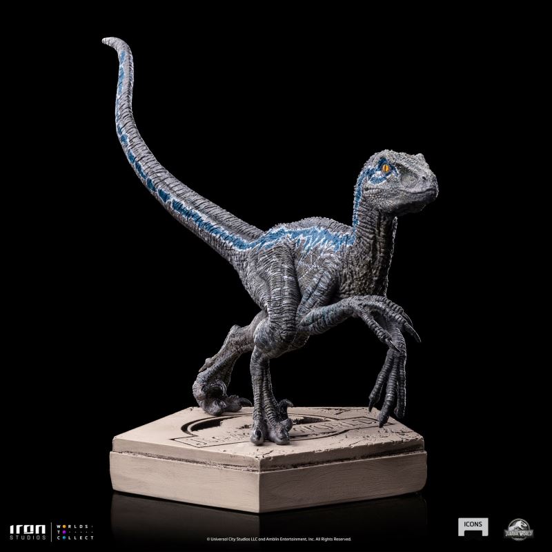 Velociraptor Blue - Jurassic World