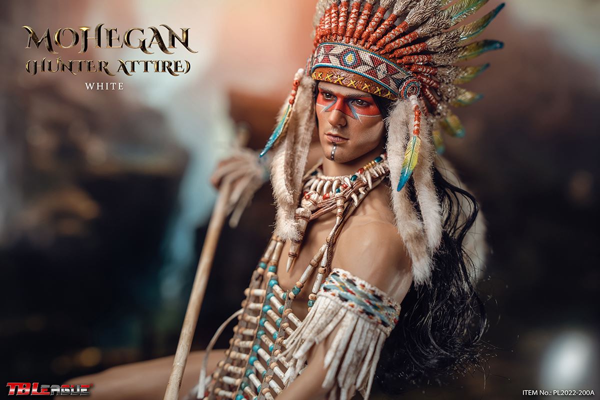 Mohegan (Hunter Attire) White / Brown 1/6