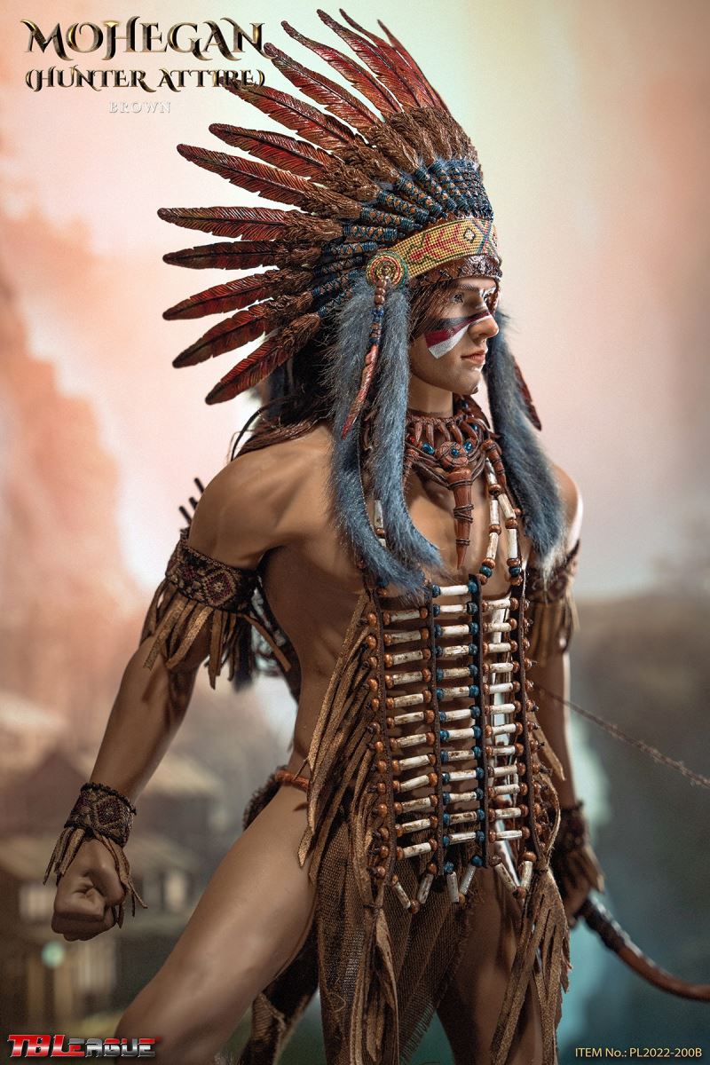 Mohegan (Hunter Attire) White / Brown 1/6