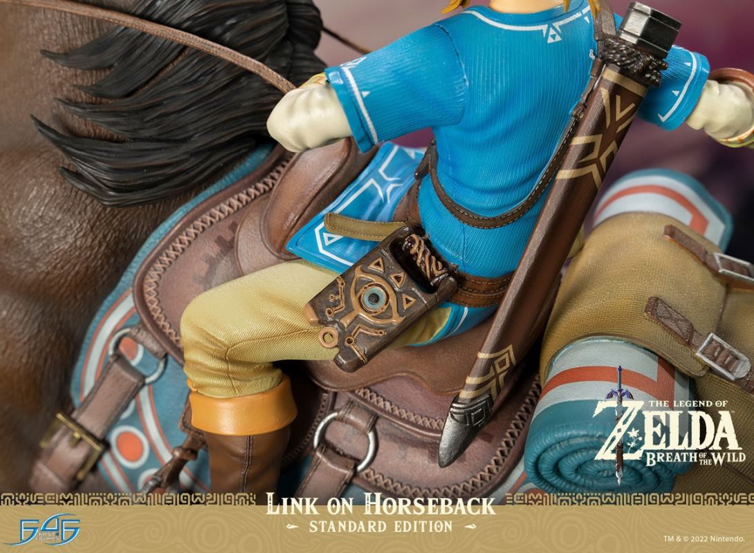 Link On Horseback - The Legend of Zelda Breath of the Wild