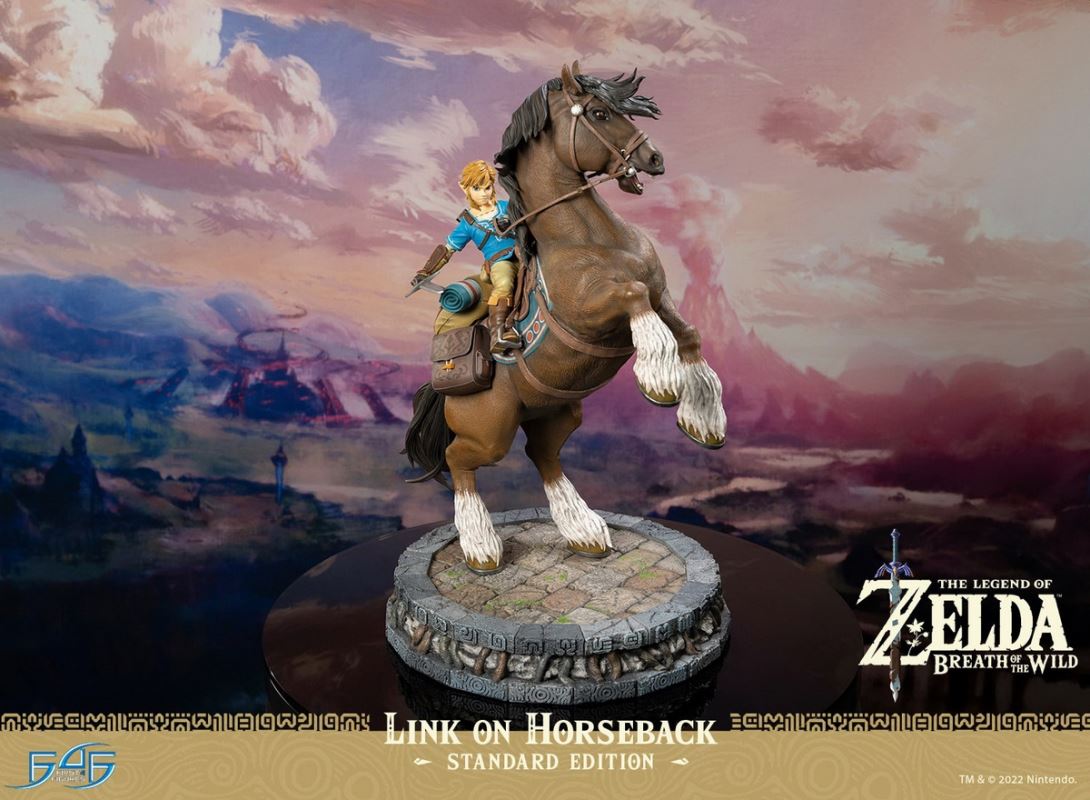 Link On Horseback - The Legend of Zelda Breath of the Wild