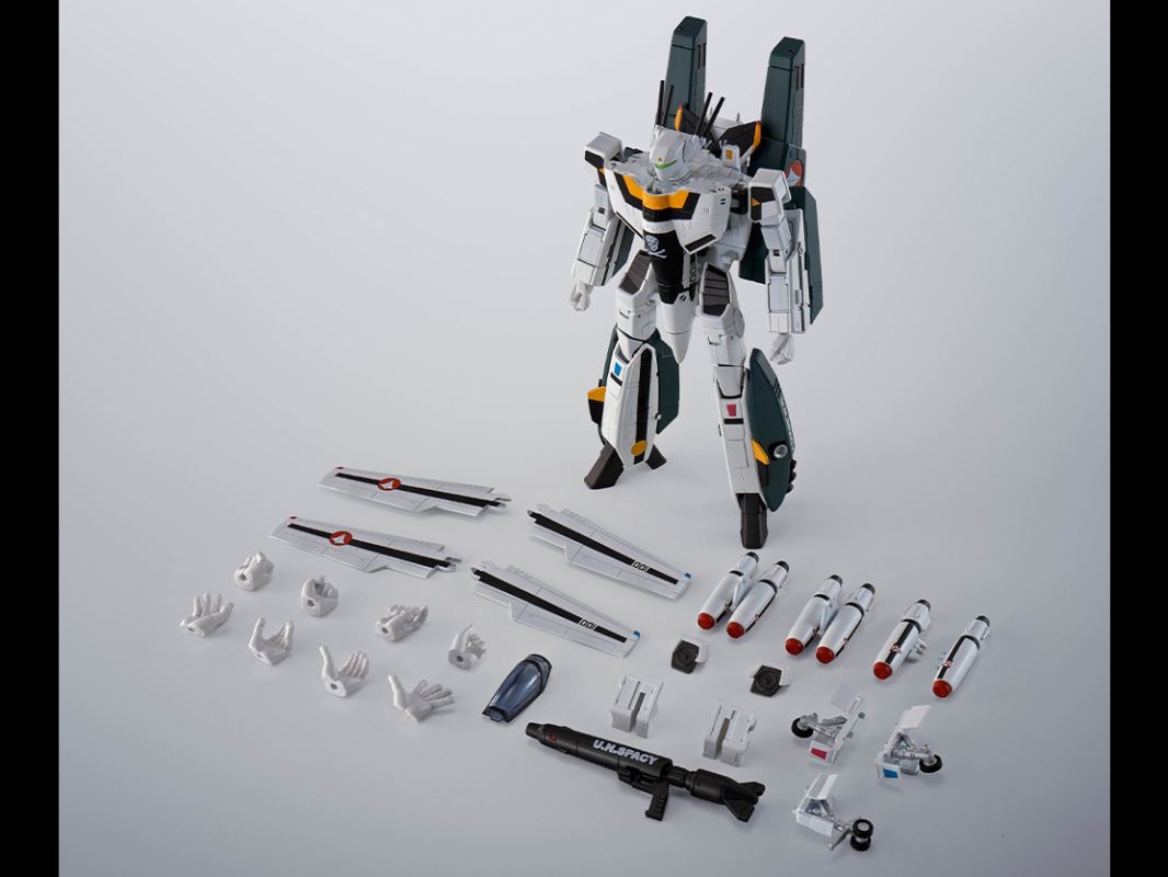 HI-METAL R VF-1S Super Valkyrie (Hikaru Ichijo)