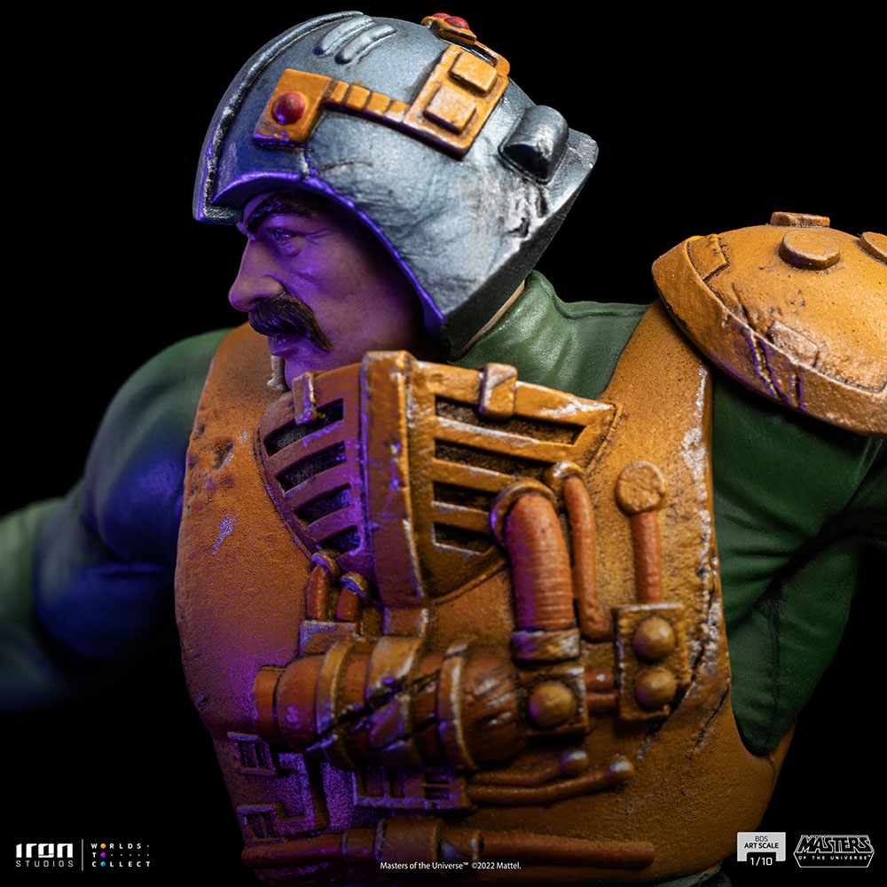 Man-At-Arms 1/10