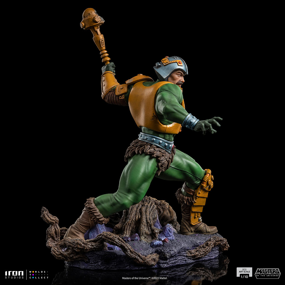 Man-At-Arms 1/10