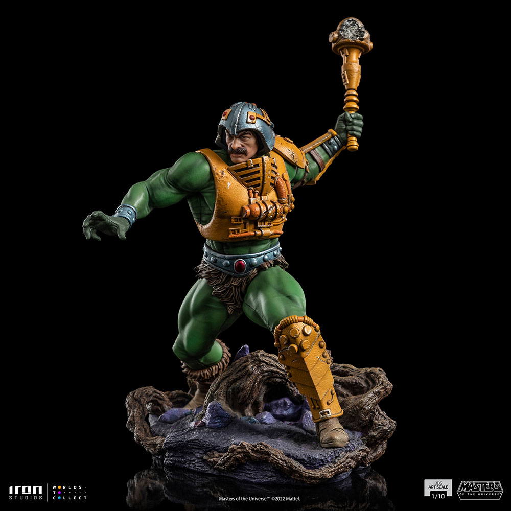 Man-At-Arms 1/10