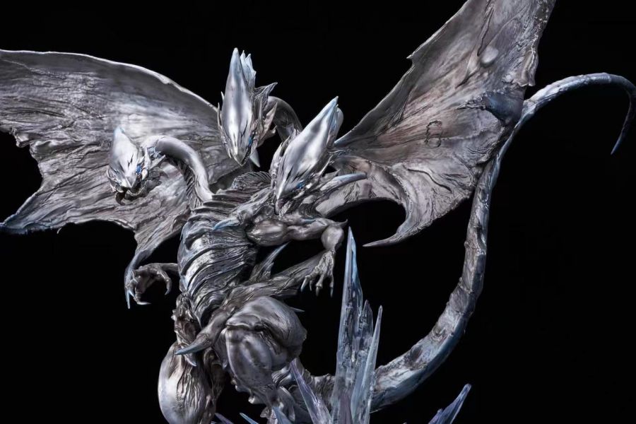 Blue Eyes Ultimate Dragon - Yu Gi Oh!