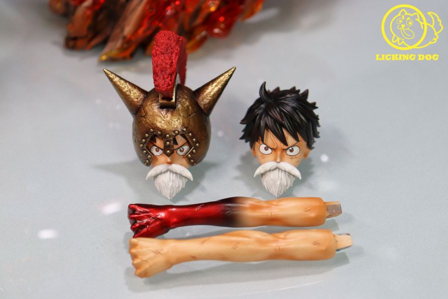 Monkey D. Luffy / Lucy - ONE PIECE