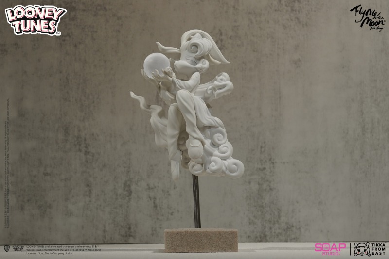 Bugs Bunny & Lola Bunny (Fly Me to the Moon)