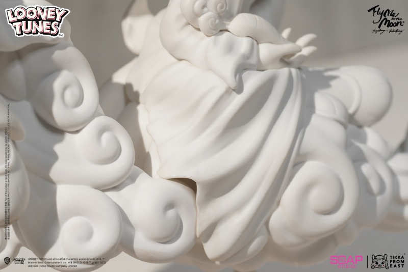 Bugs Bunny & Lola Bunny (Fly Me to the Moon)