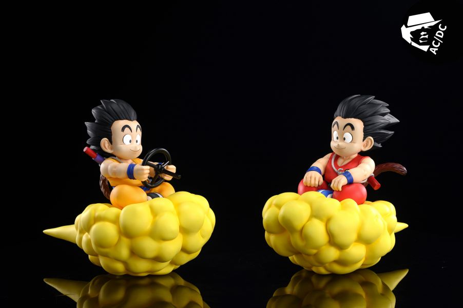 Cloud Driving Little Goku - Dragon Ball