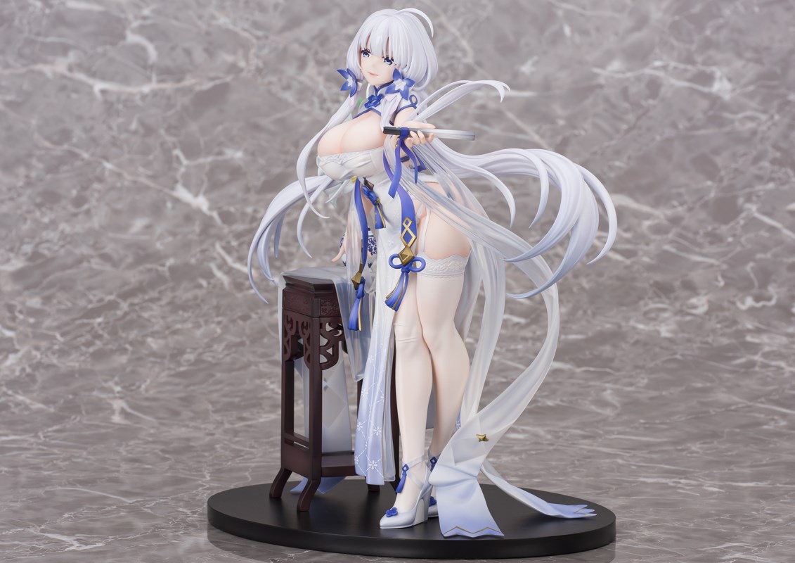 Azur Lane - Illustrious -Maiden Lily's Radiance Ver.- 1/7