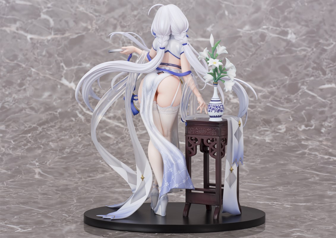 Azur Lane - Illustrious -Maiden Lily's Radiance Ver.- 1/7
