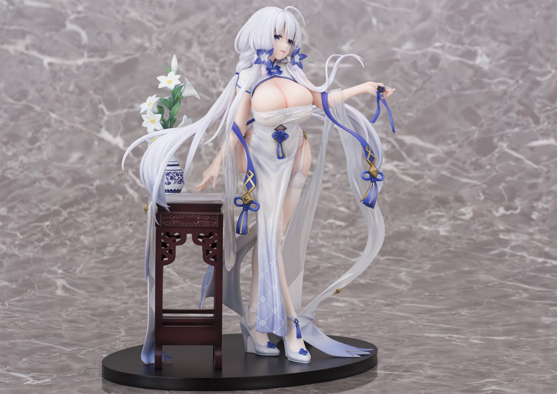 Azur Lane - Illustrious -Maiden Lily's Radiance Ver.- 1/7