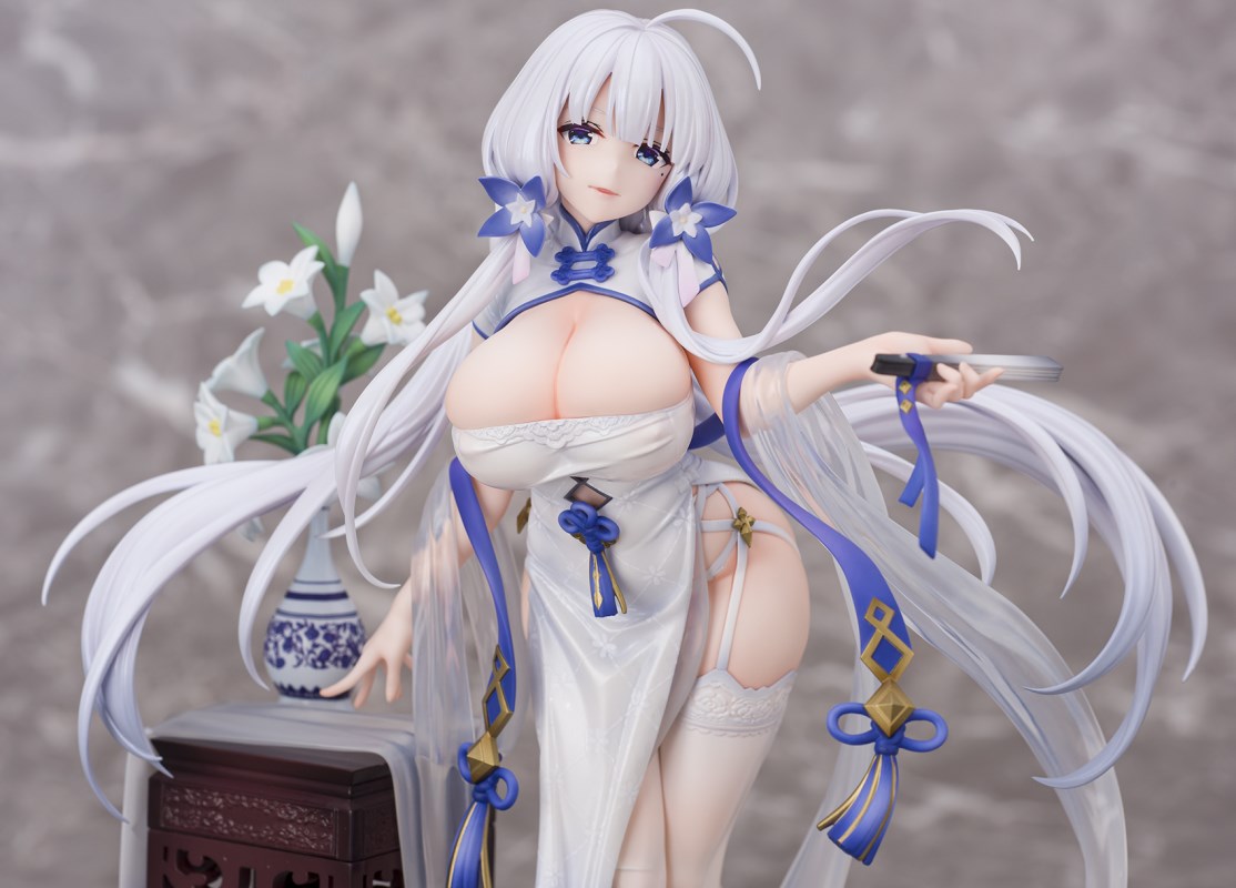 Azur Lane - Illustrious -Maiden Lily's Radiance Ver.- 1/7