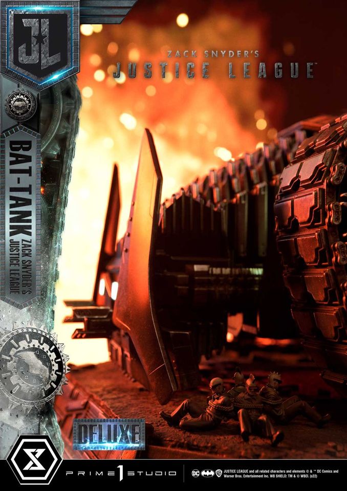 Justice League (Film) Bat-Tank Zack Snyder's Justice League Deluxe Version