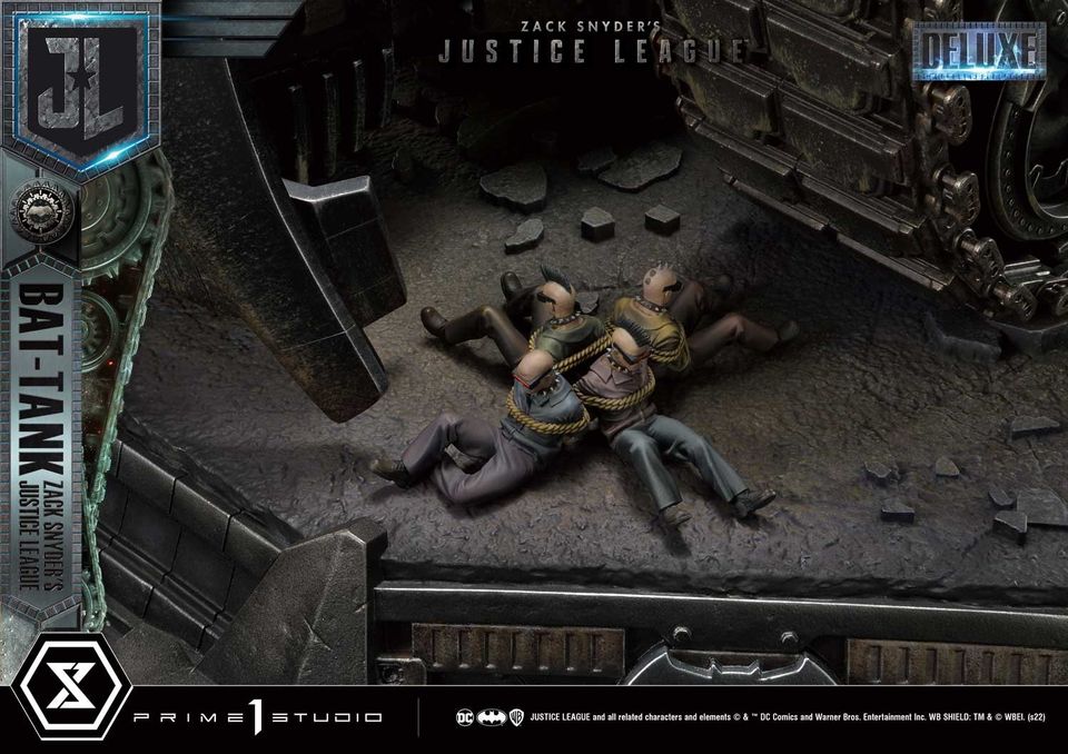 Justice League (Film) Bat-Tank Zack Snyder's Justice League Deluxe Version