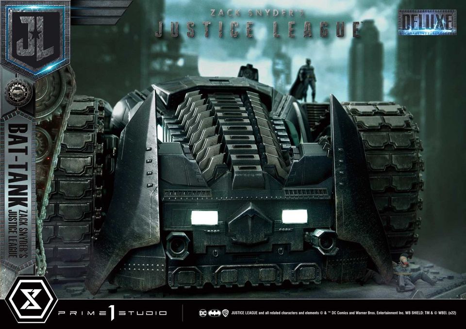 Justice League (Film) Bat-Tank Zack Snyder's Justice League Deluxe Version