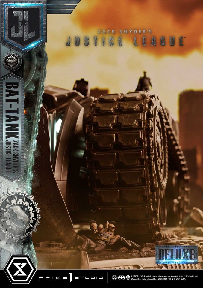 Justice League (Film) Bat-Tank Zack Snyder's Justice League Deluxe Version